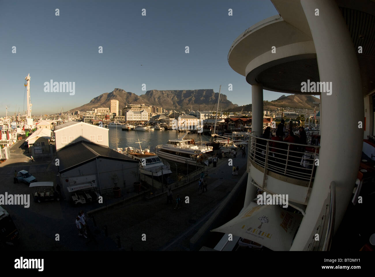 V & A Waterfront in Cape Town with the iconic Table Mountain in the background Stock Photo