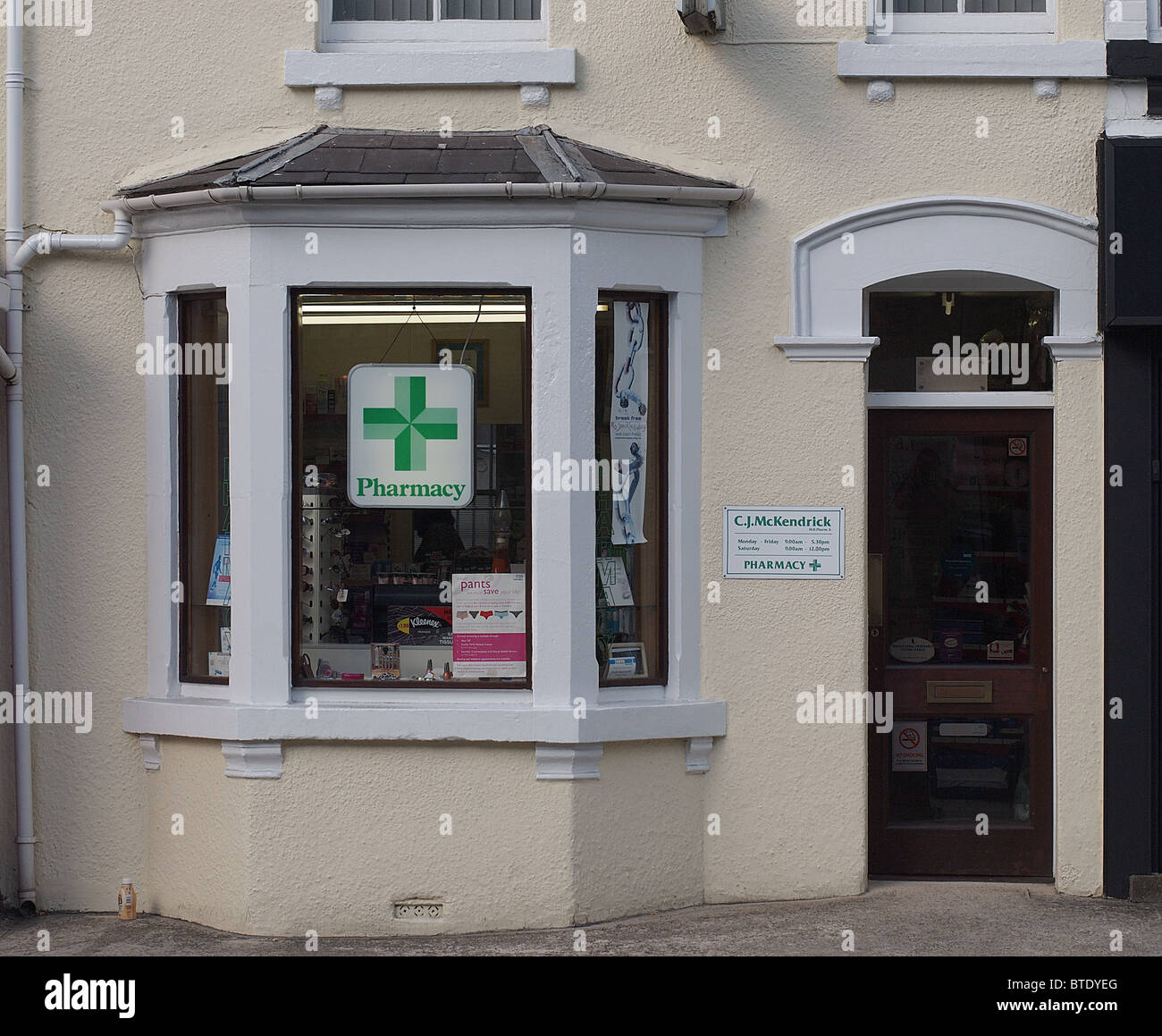 Independant Pharmacy, Commercial Road, Swindon Stock Photo Alamy