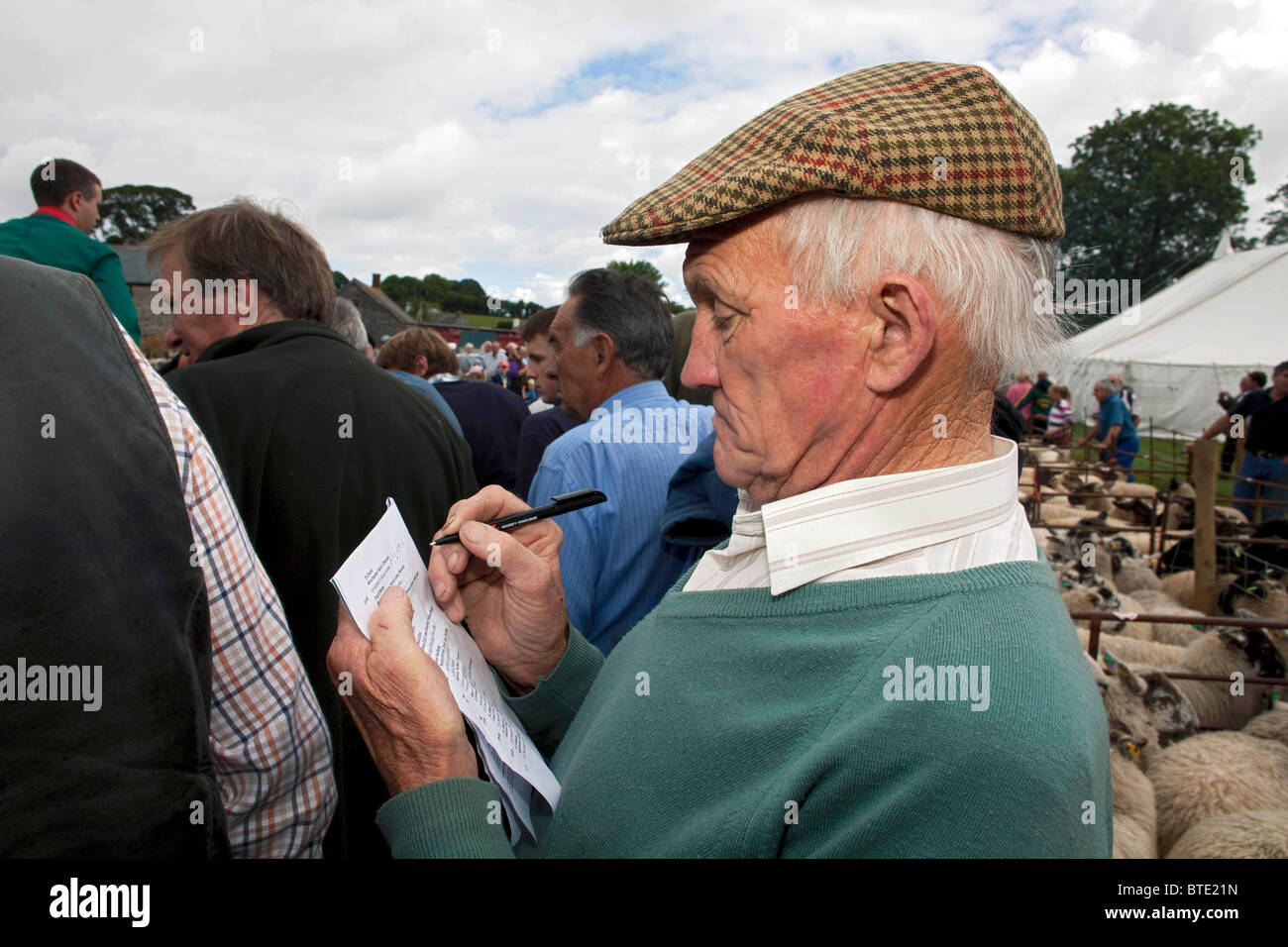 flat cap farmer