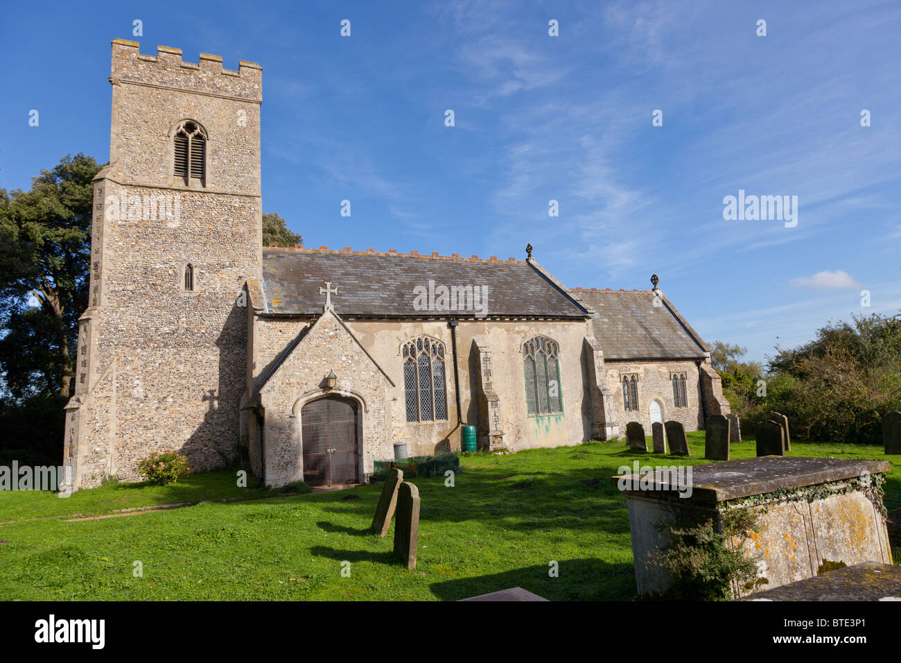 Flint church hi-res stock photography and images - Alamy