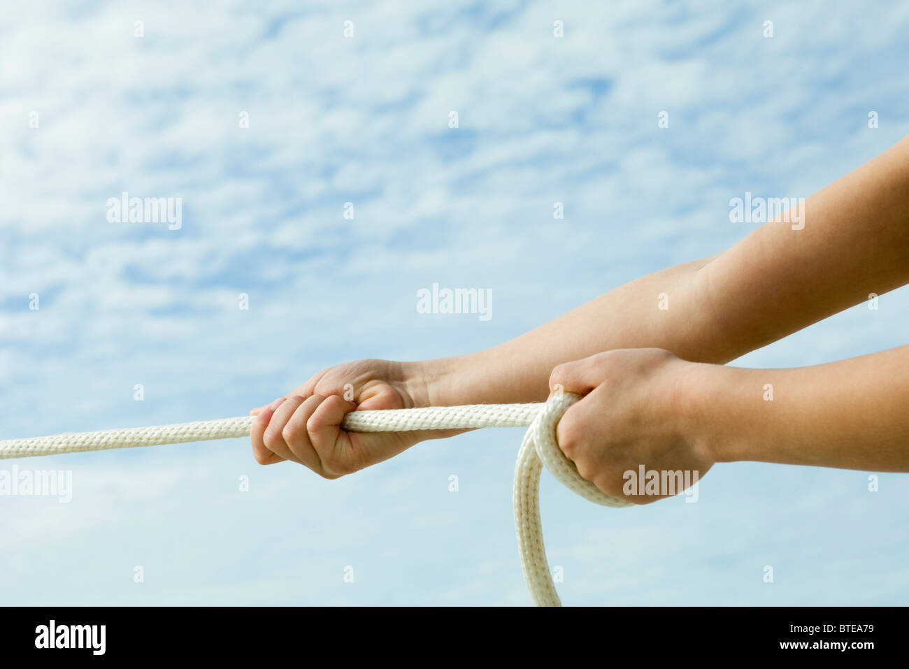 Rope Pulling Stock Photos & Rope Pulling Stock Images Alamy