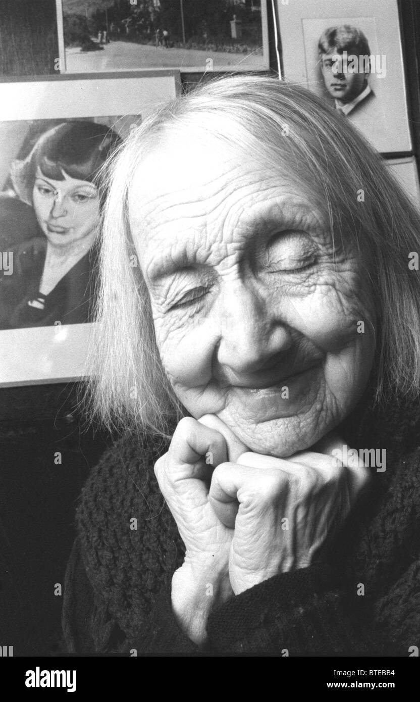 Anastasia Tsvetaeva Black and White Stock Photos & Images - Alamy