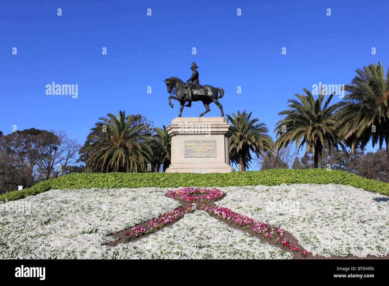 Bronze statue of Lord Hopetoun (John Adrian Lewis Hope), 1st Marquess of Linlithgow, first Governor-General of Australia, Melbourne, Australia Stock Photo