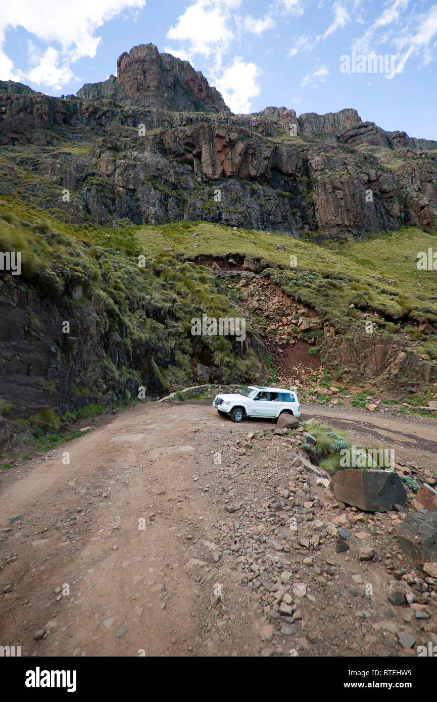 Hairpin bend on the way up Sani Pass on  the border between KwaZulu-Natal and Lesotho. Stock Photo