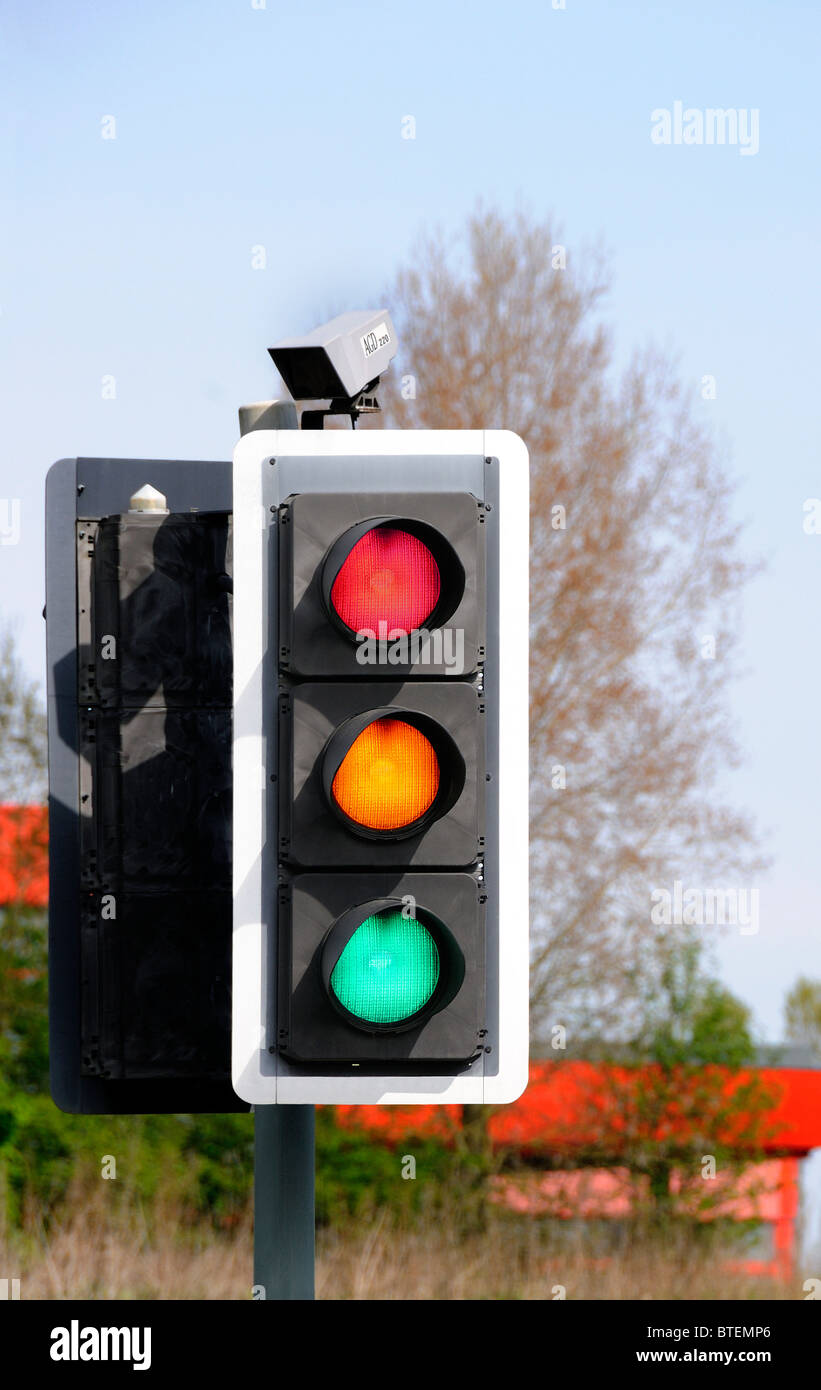 red amber green traffic light lenses 