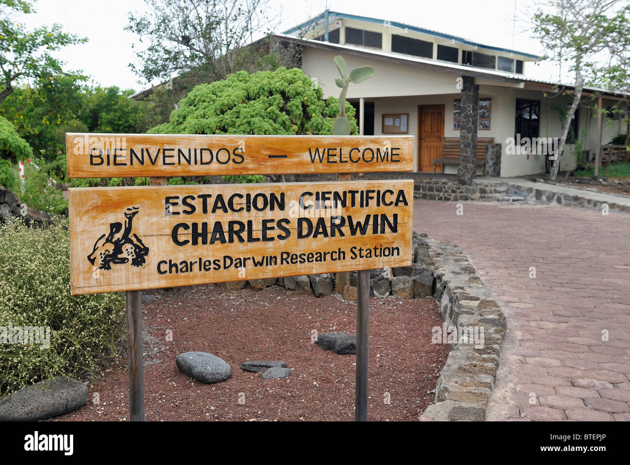 Sign marking the entry of Charles Darwin research Station, Galapagos, Ecuador Stock Photo