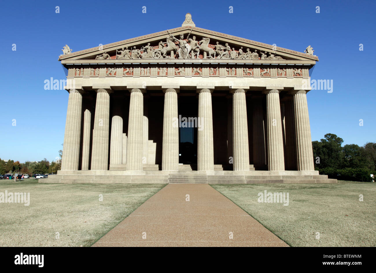 Historic Parthenon Temple replica built in Nashville in 1897 in Centennial Park, Nashville's premier urban park. Stock Photo