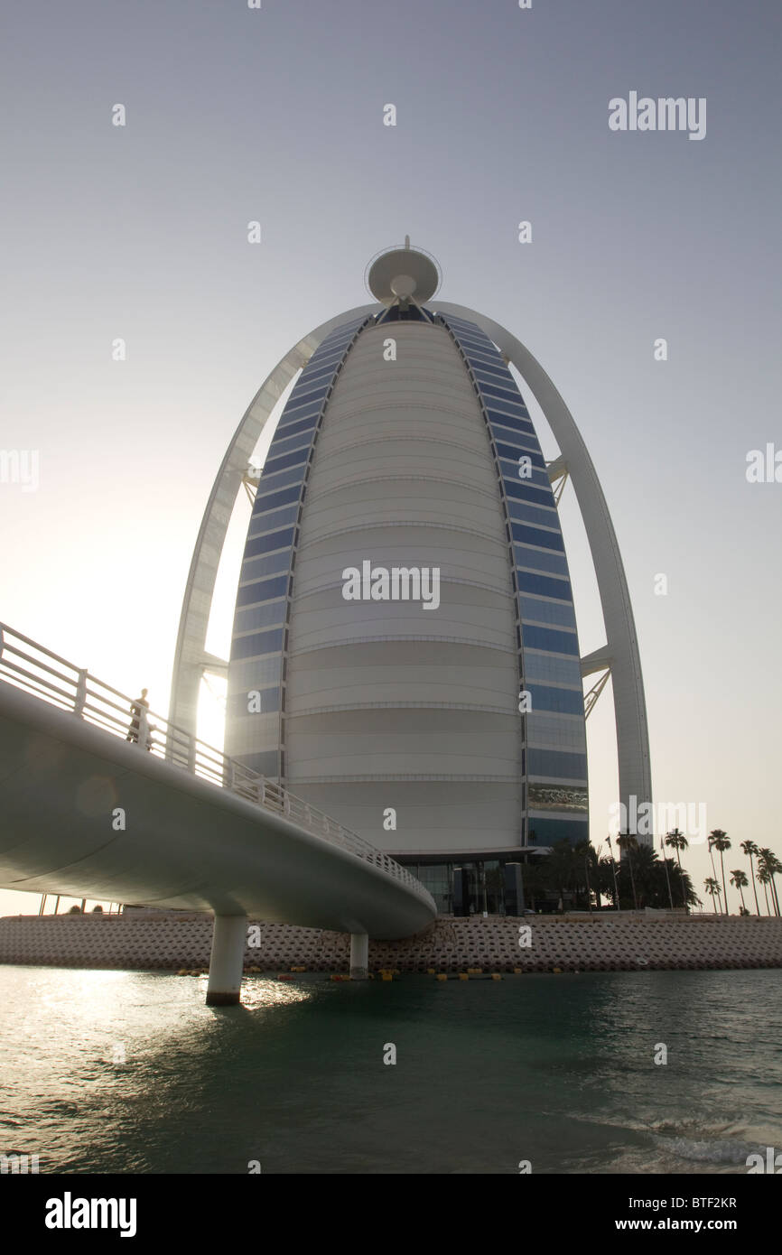 Exterior view of the Hotel Burj Al Arab, Dubai Stock Photo - Alamy