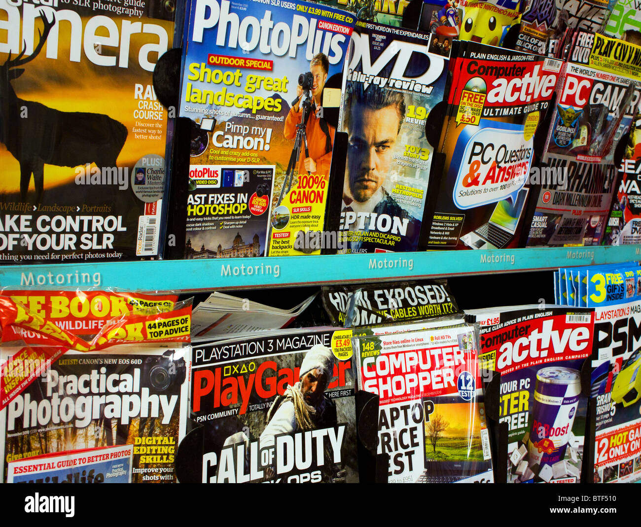 photography and computer magazines for sale in a newsagents shop Stock Photo