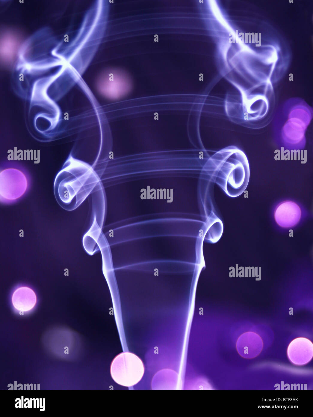Smoke as art hi-res stock photography and images - Alamy