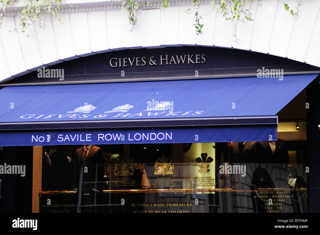 Gieves and Hawkes Tailors shop, Savile Row, Mayfair, London, England, UK Stock Photo