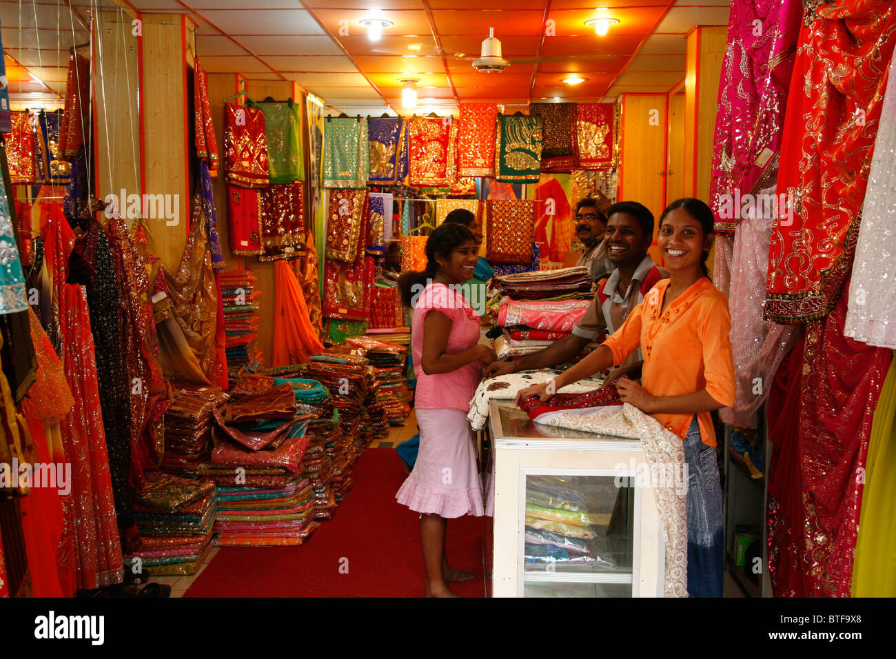 Saris store hotsell