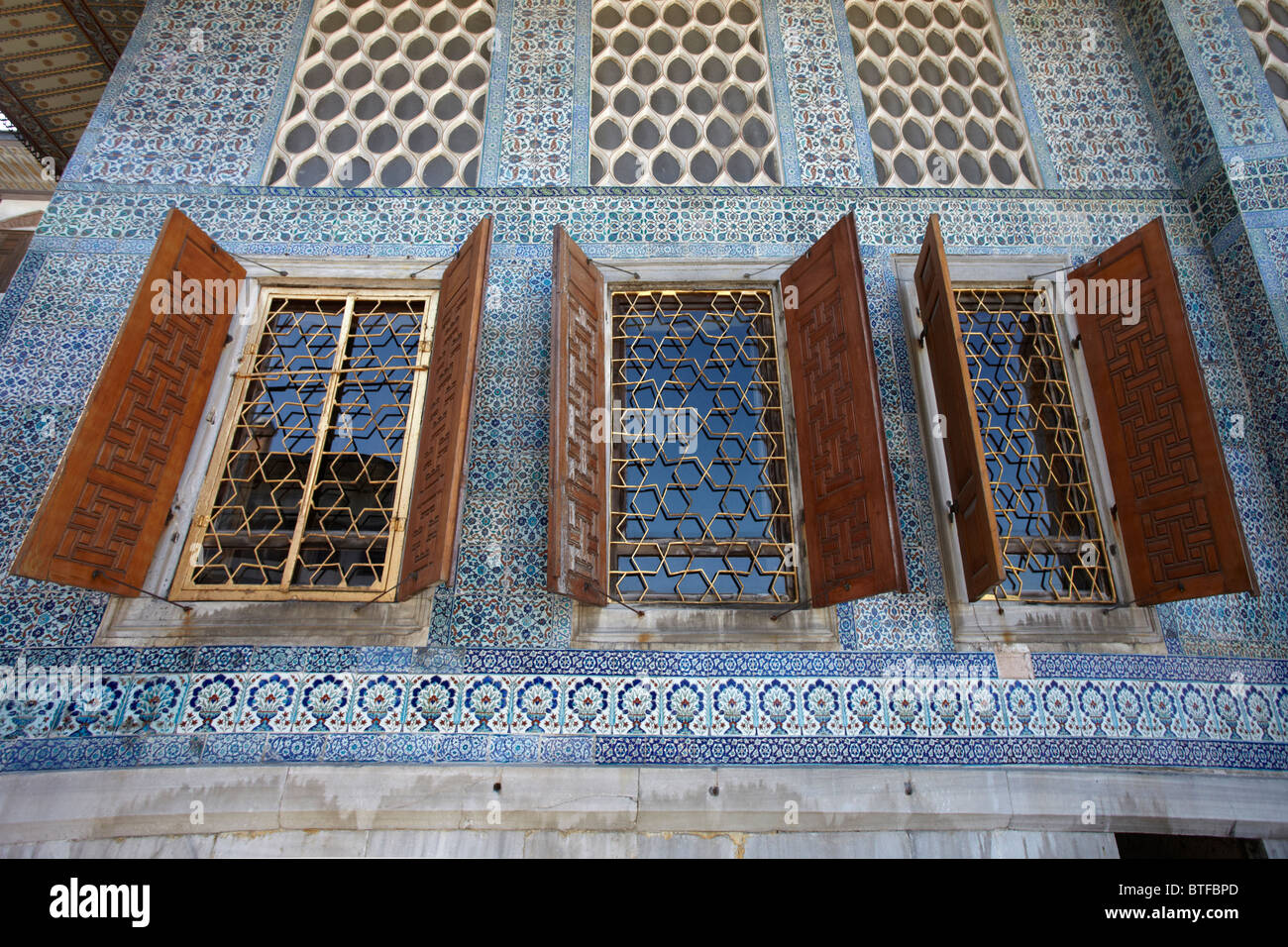 Istanbul Topkapi palace Harem courtyard of the favourites shutters ...