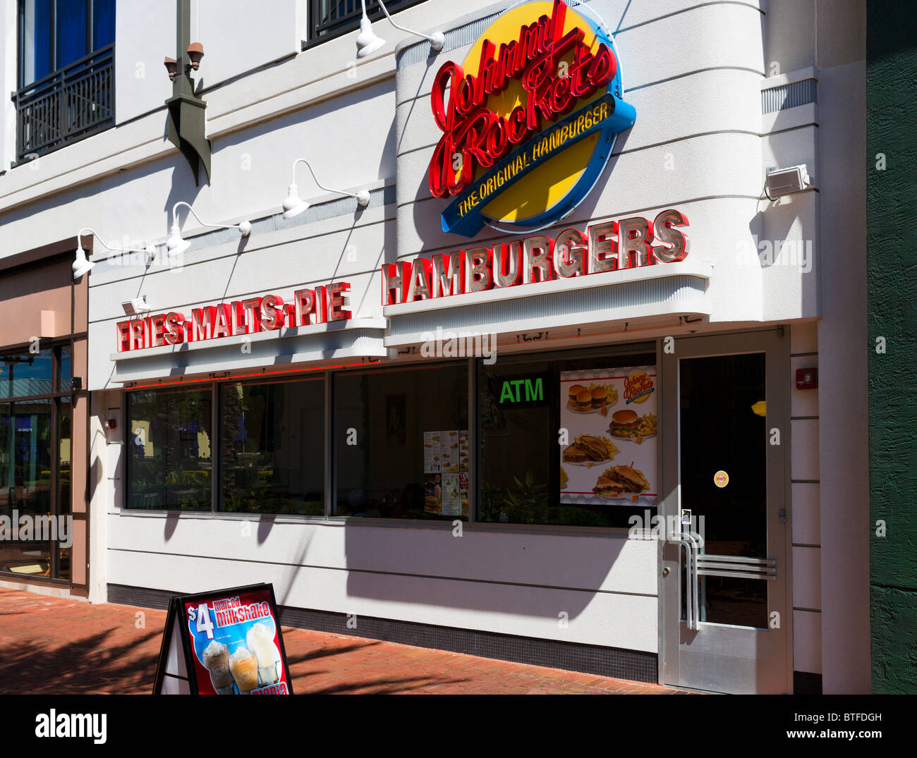 Johnny Rockets retro diner in Pointe Orlando, International Drive, Orlando, Central Florida, USA Stock Photo