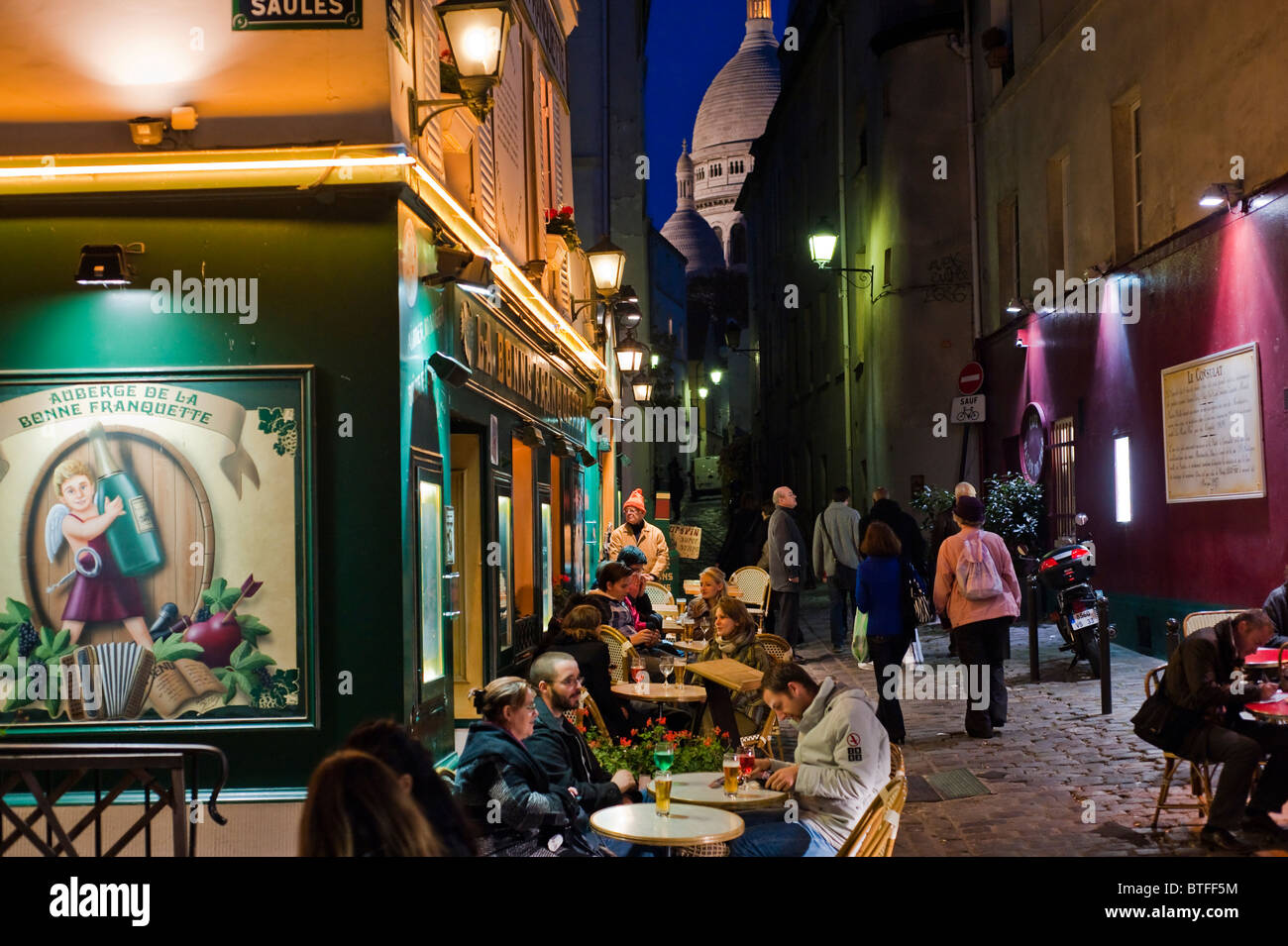 Paris, France, Street Scene, People in Butte Montmartre District