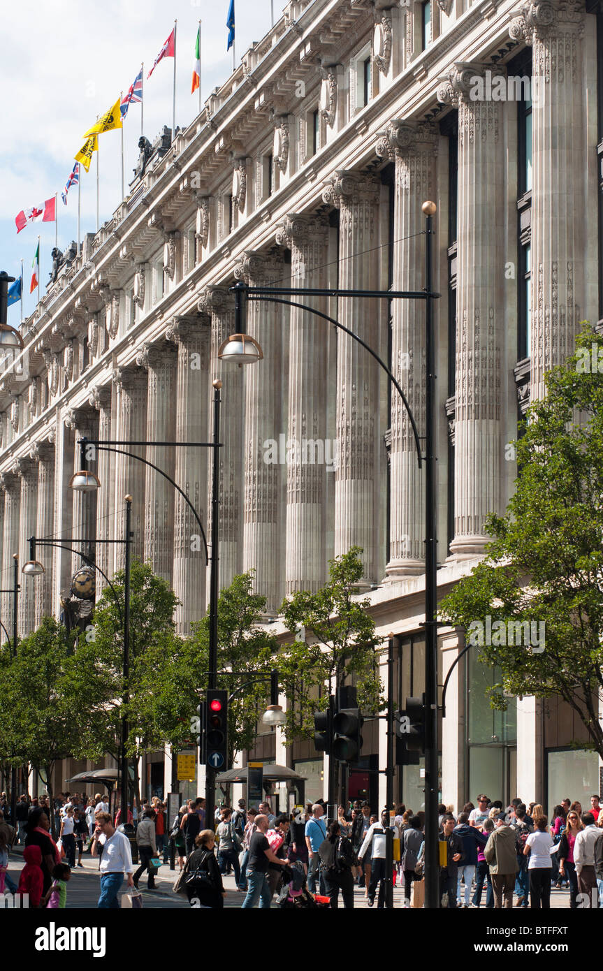 Selfridges department store in Oxford St, London, UK Stock Photo Alamy