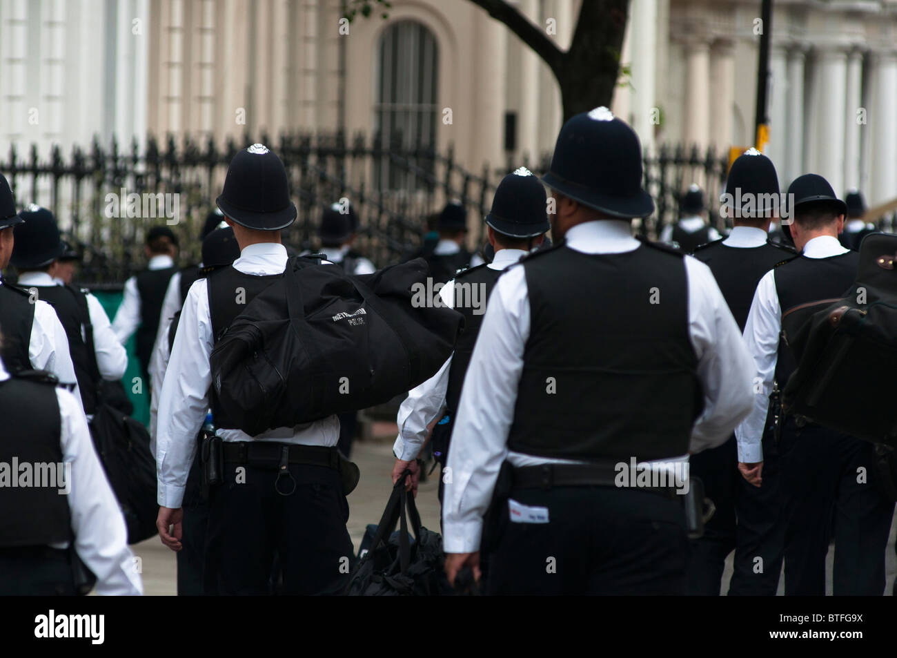 Police officers at the Notting Hill Carnival (2010), London, UK Stock Photo