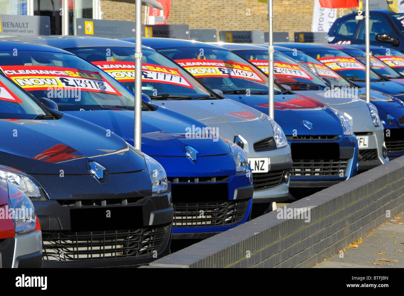Ilford East London Renault used second hand car dealership forecourt