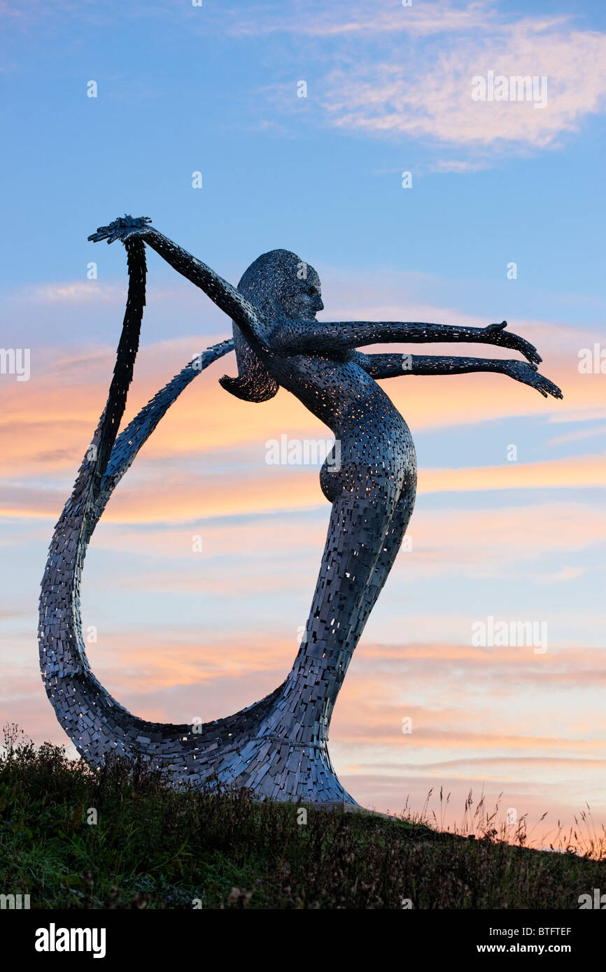 Arria cumbernauld sculpture statue hires stock photography and images