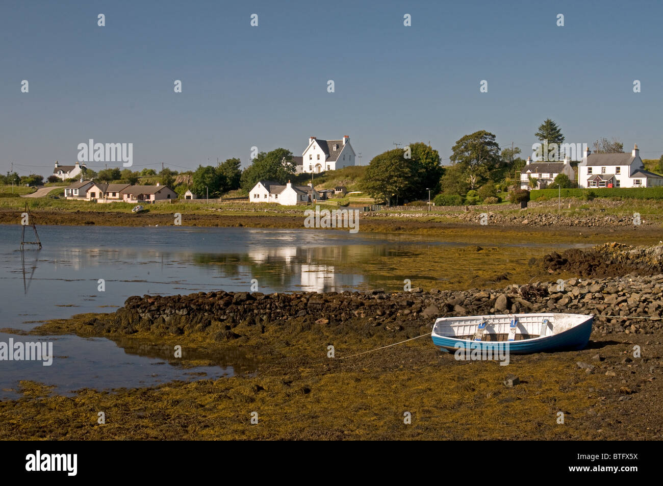 The seafront at Bunessan on the Isle of Mull, Argyll Scotland. SCO 6949