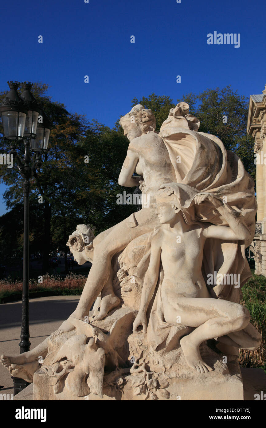 France, Paris, Petit Palais, statues, Stock Photo