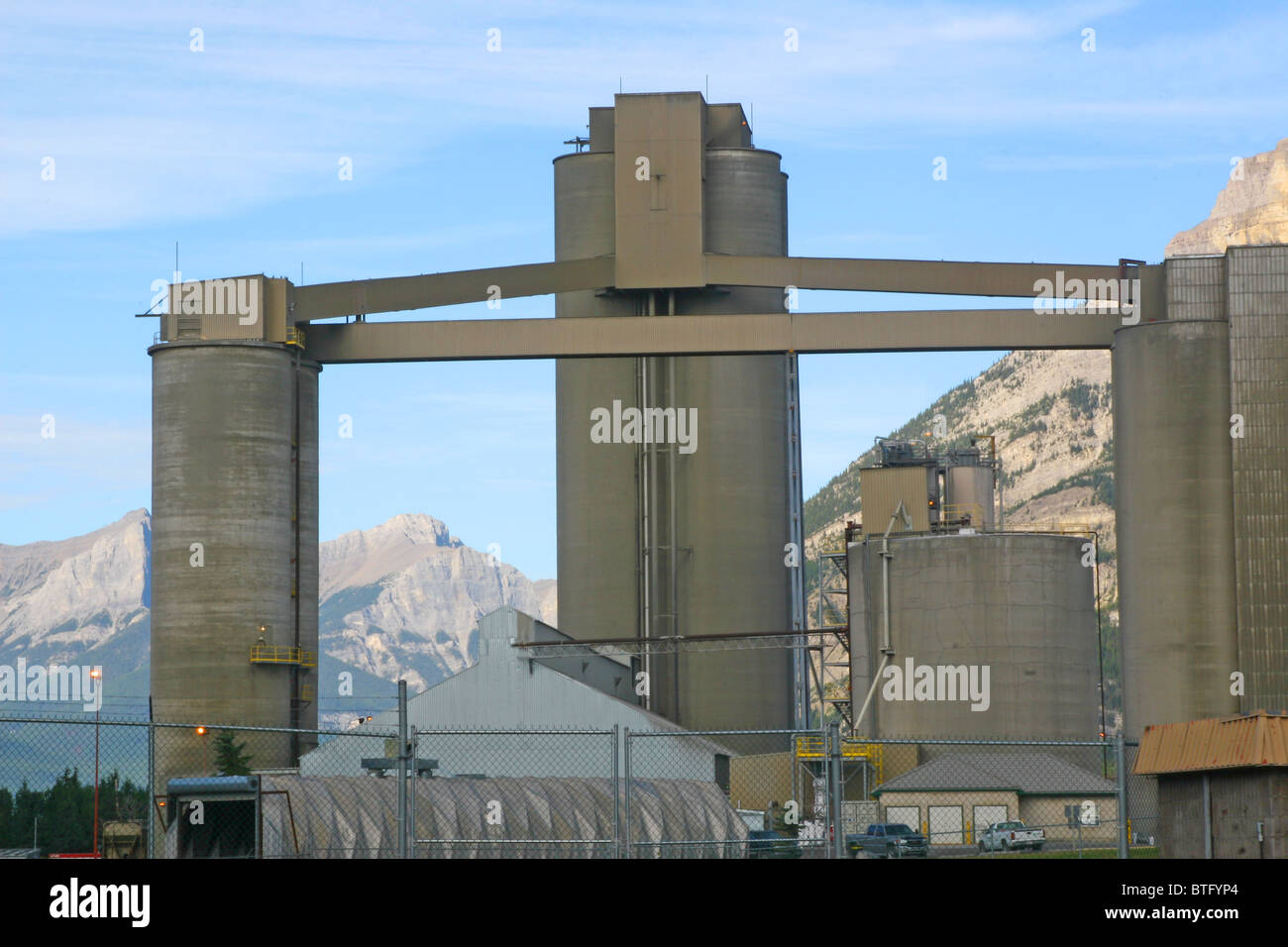 Lafarge cement plant hires stock photography and images Alamy