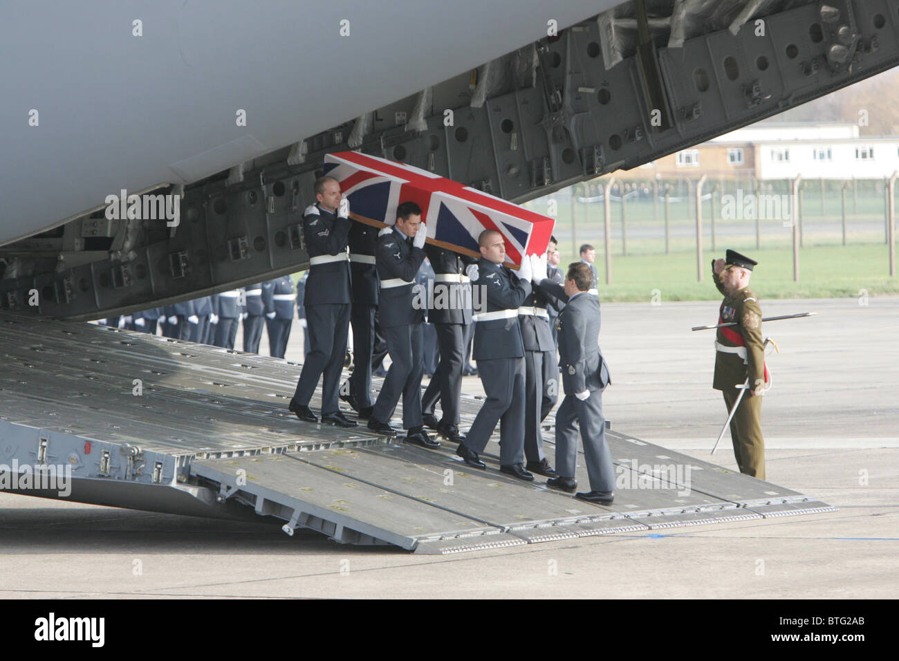 The coffin of Squadron Leader Patrick Marshall, killed in Iraq and repatriated to RAF Lyneham Stock Photo