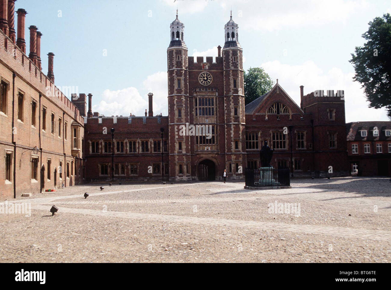 THE QUAD AT ETON COLLEGE PUBLIC SCHOOL IN BERKSHIRE, ENGLAND Stock Photo