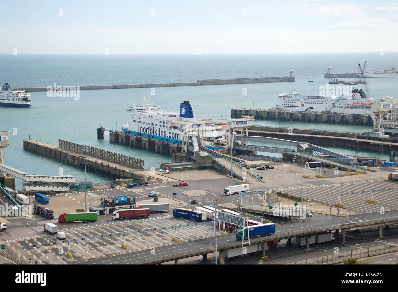 Cross Channel ferries arriving and departing Dover Port Stock Photo - Alamy