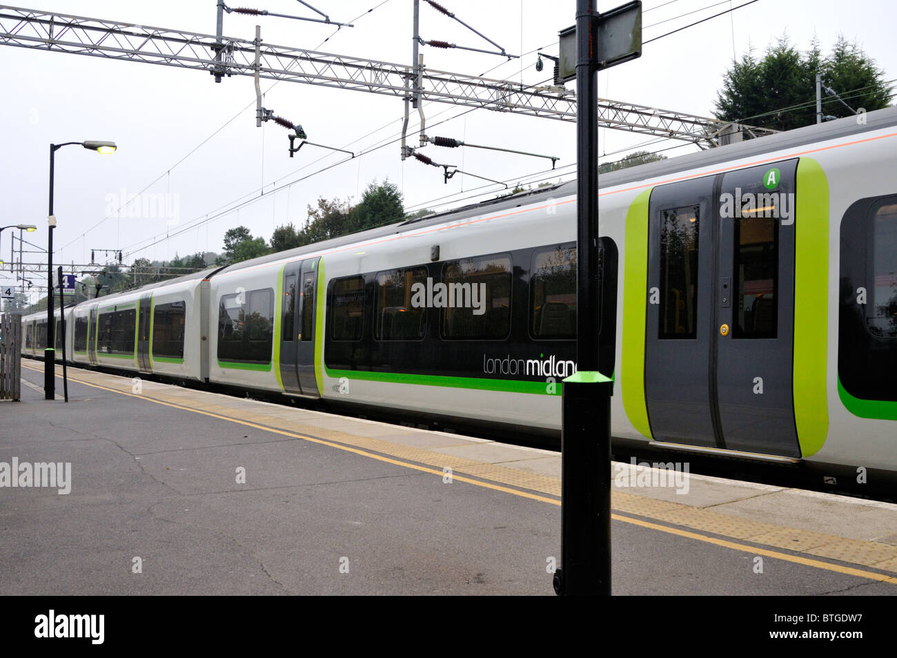 London Midland train service on the West Coast Main Line at Hemel Hempstead, UK Stock Photo Alamy London Midland train service on the West Coast Main Line at Hemel Hempstead, UK Stock Photo Alamy