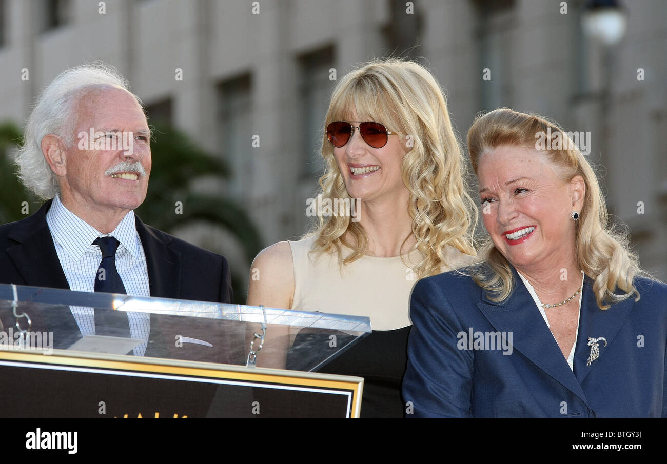 BRUCE DERN LAURA DERN DIANE LADD BRUCE DERN LAURA DERN AND DIANE LASS