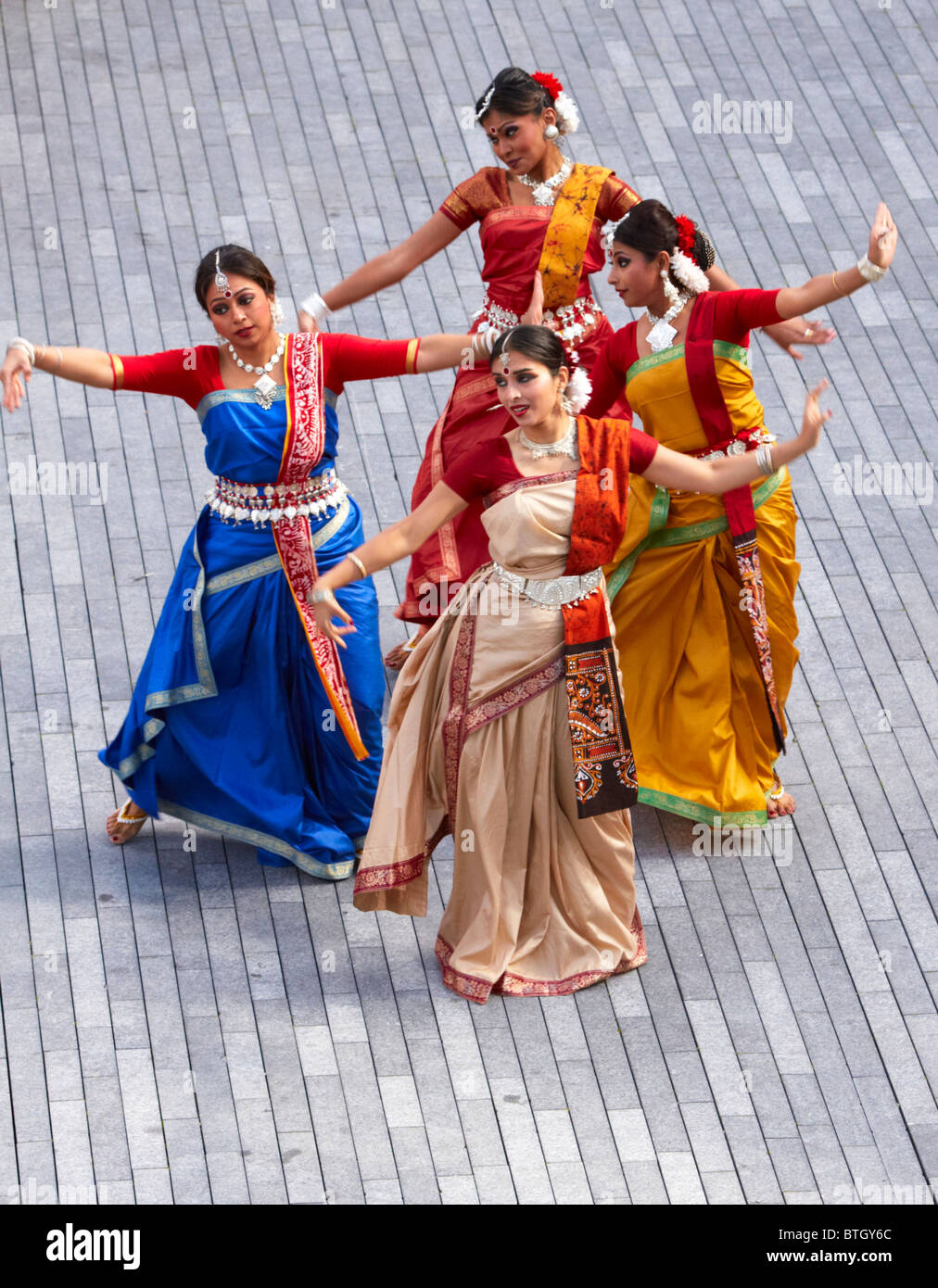 Dancers perform to the music of Rabindranath Tagore during a festival to reintroduce his work to a UK audience Stock Photo