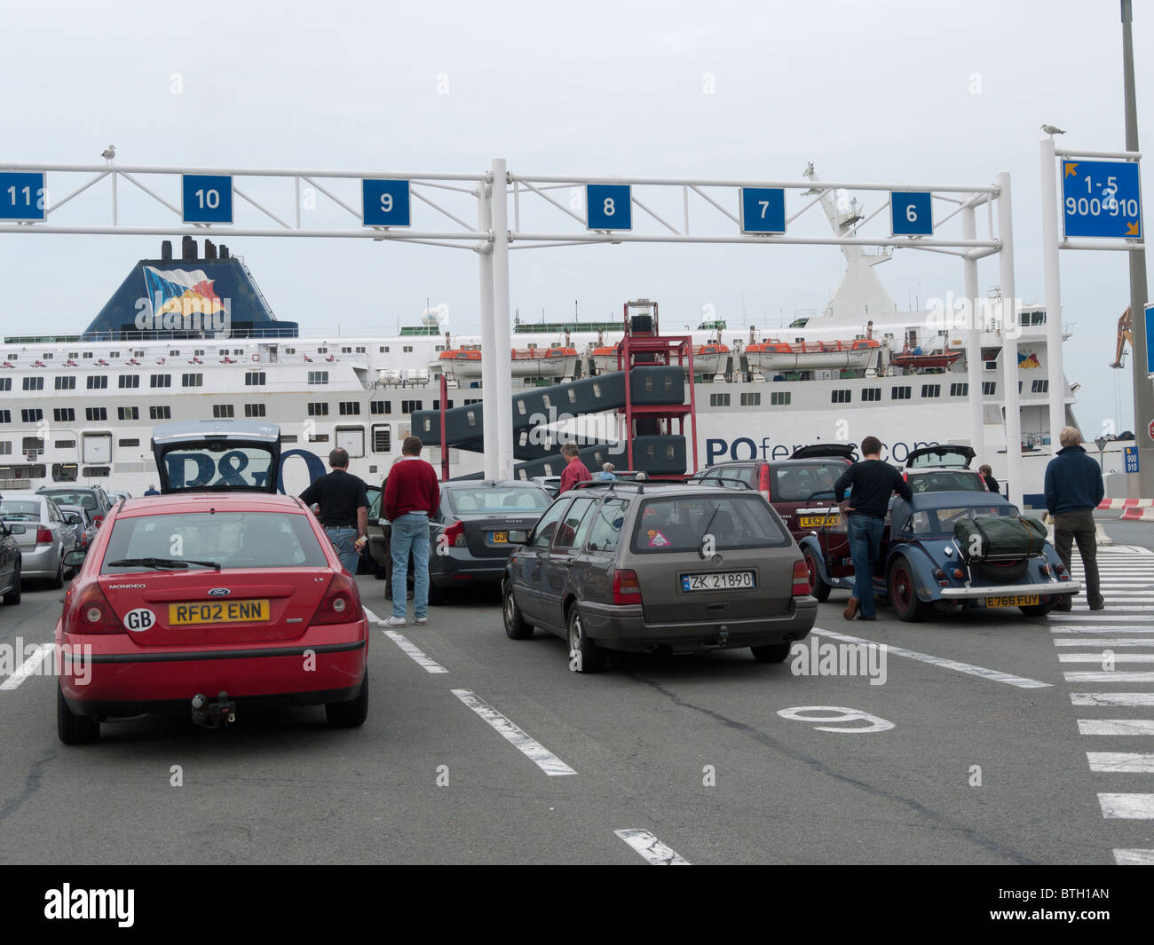 Car ferry dover calais hires stock photography and images Alamy