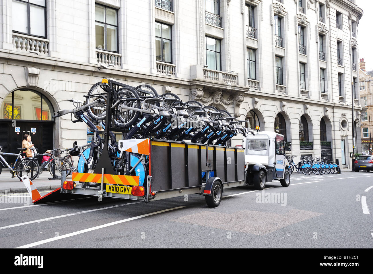 Barclays Cycle Hire Scheme mobile rack van Stock Photo Alamy