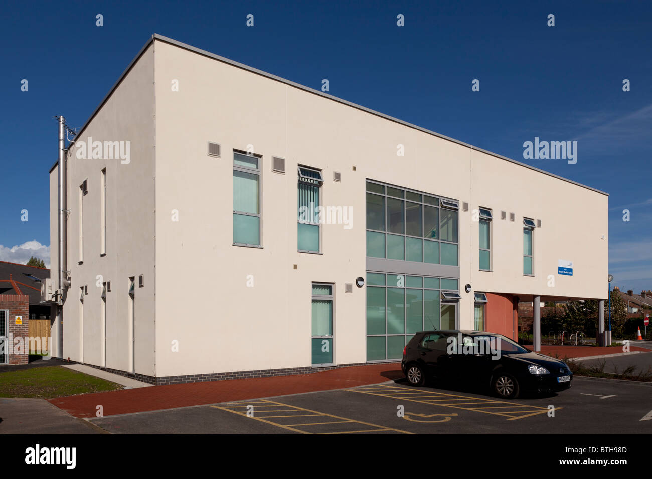 Exteriors of Gosport Medical Centre Stock Photo Alamy