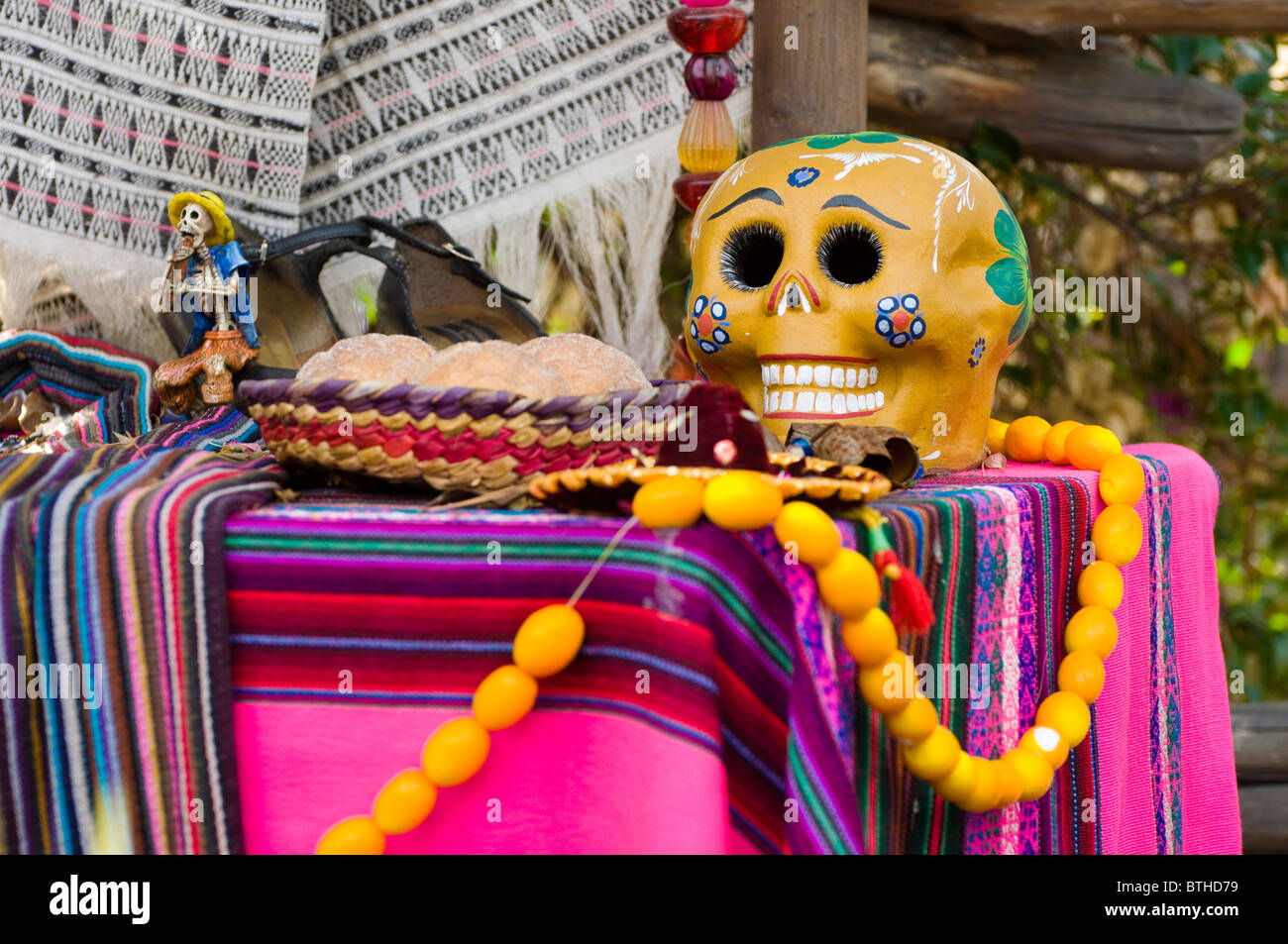 Mexican skeleton hires stock photography and images Alamy