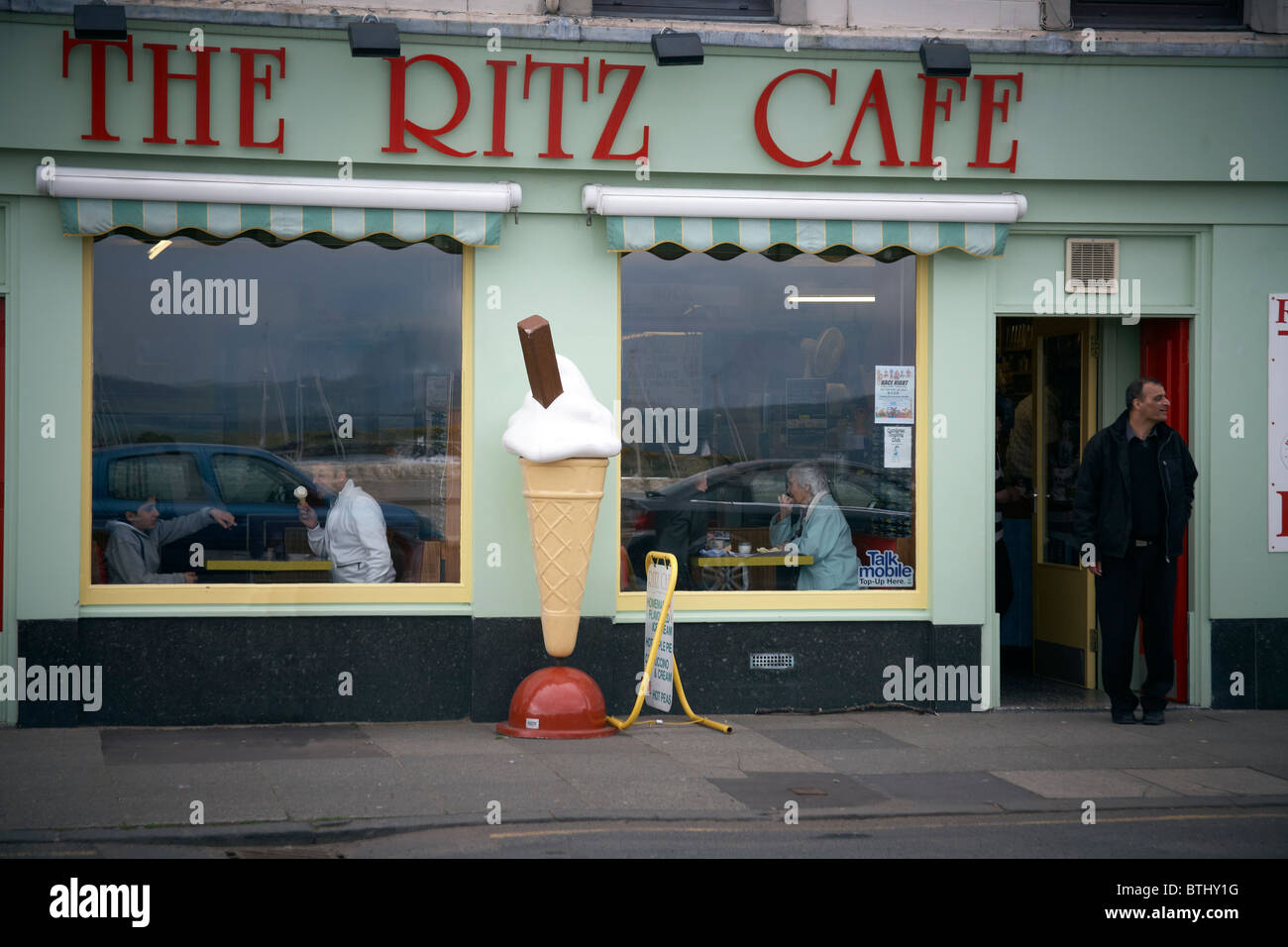 The Ritz Cafe on the Seafront at Millport on the Isle of Cumbrae, off the coast of Largs Ayrshire, Scoltland Stock Photo