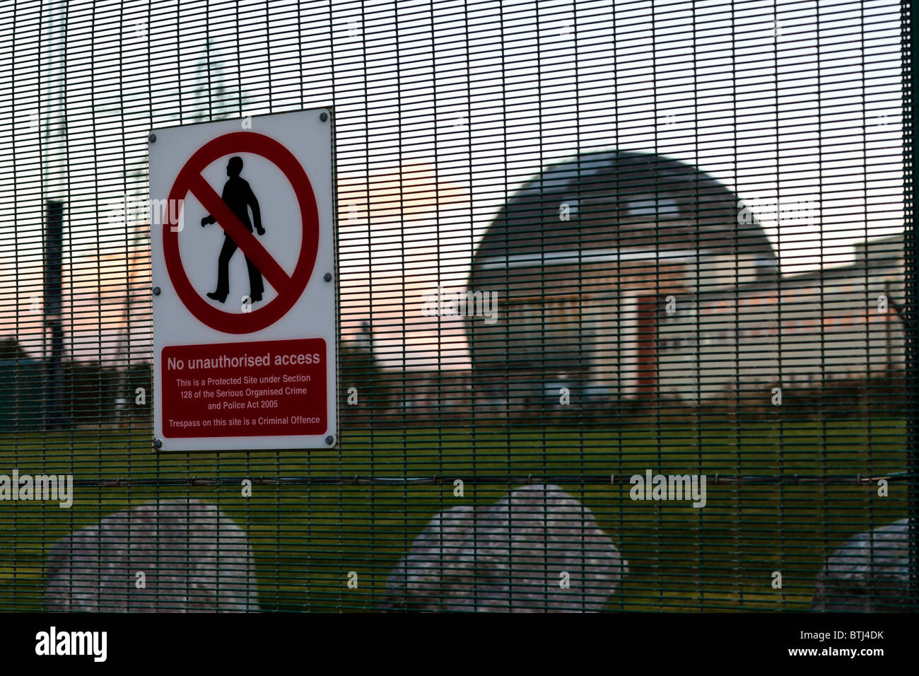 redundant fence