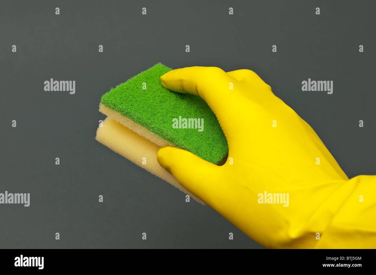 sponge in kitchen Stock Photo - Alamy