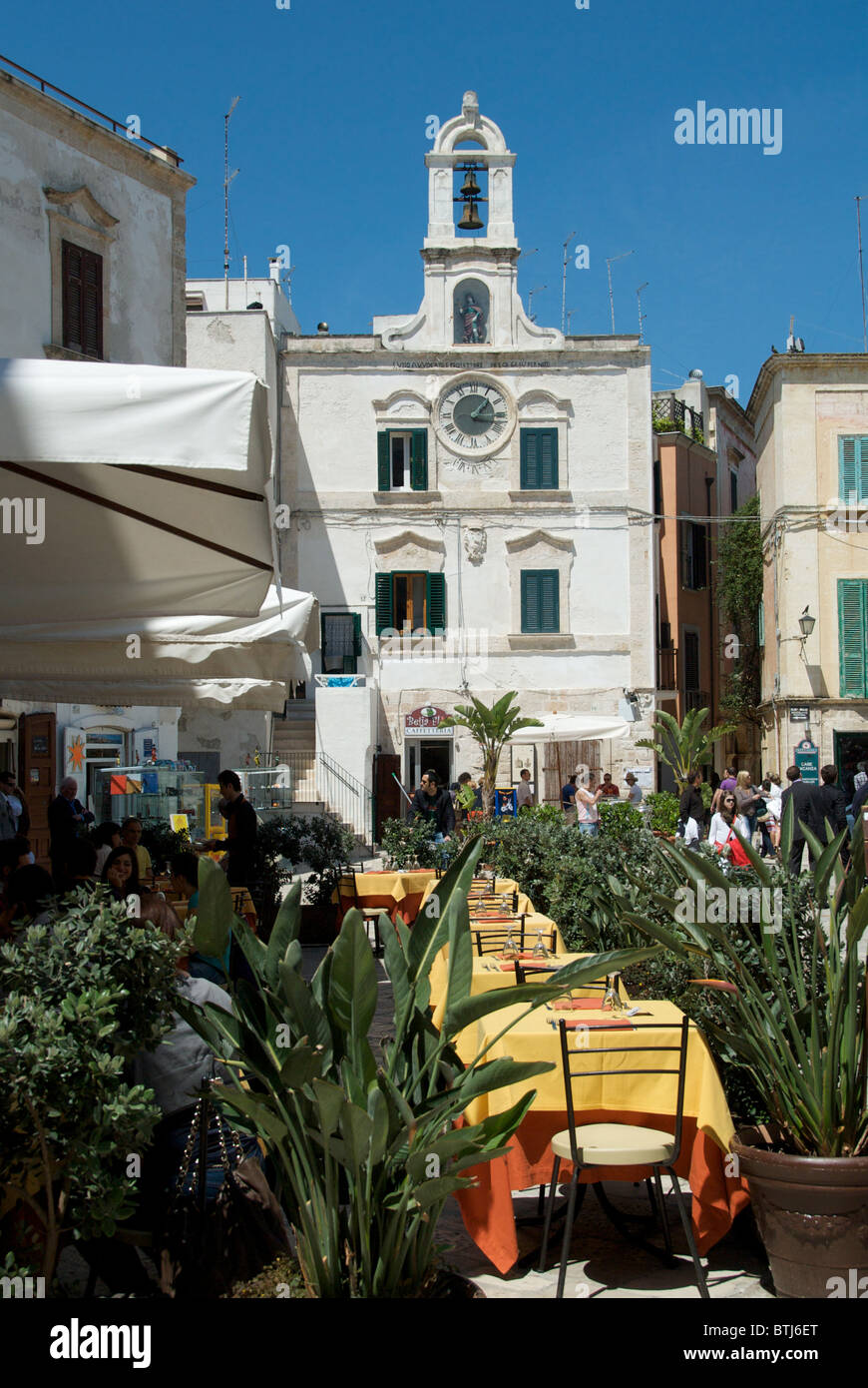 Cafes in the Centro Storico, Polignano a Mare, Italy Stock Photo Alamy