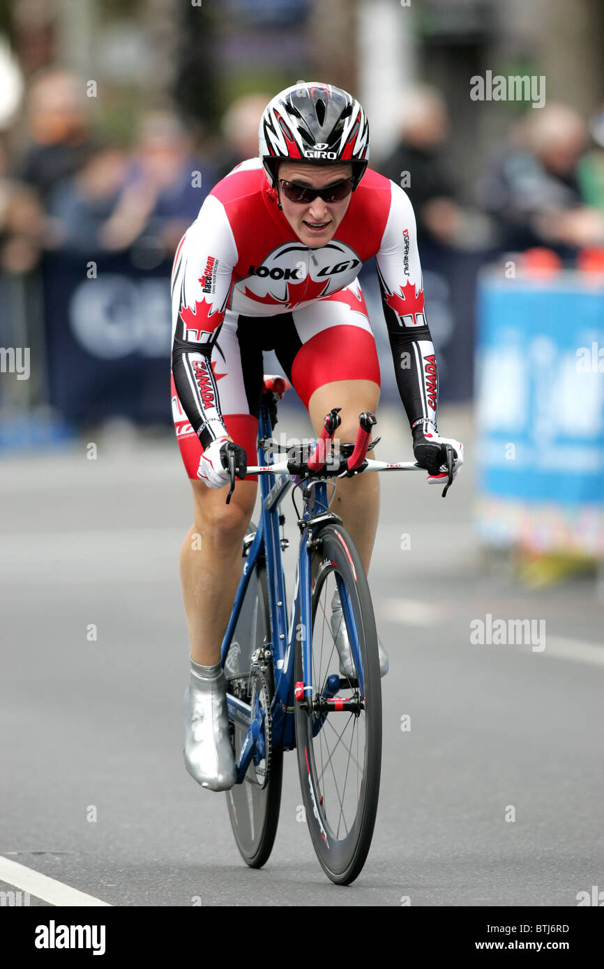 Tara Whitten of Canada racing to seventh place in the Elite Women's Time  Trial Stock Photo - Alamy
