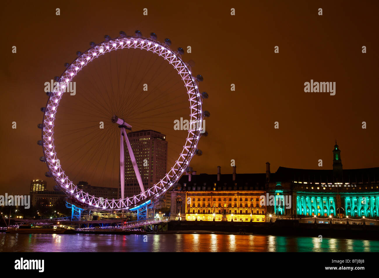 Pods london eye in london hi-res stock photography and images - Alamy