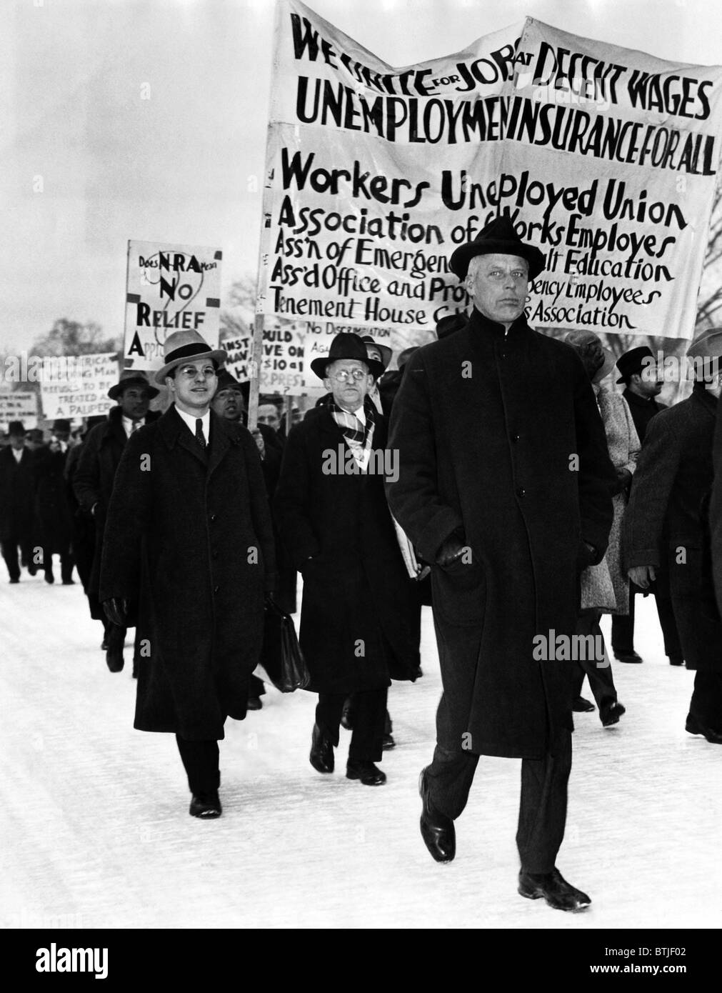 Socialist leader Norman Thomas (foreground), leading five hundred men and women from New York, Baltimore, Philadelphia, Chicago, Stock Photo