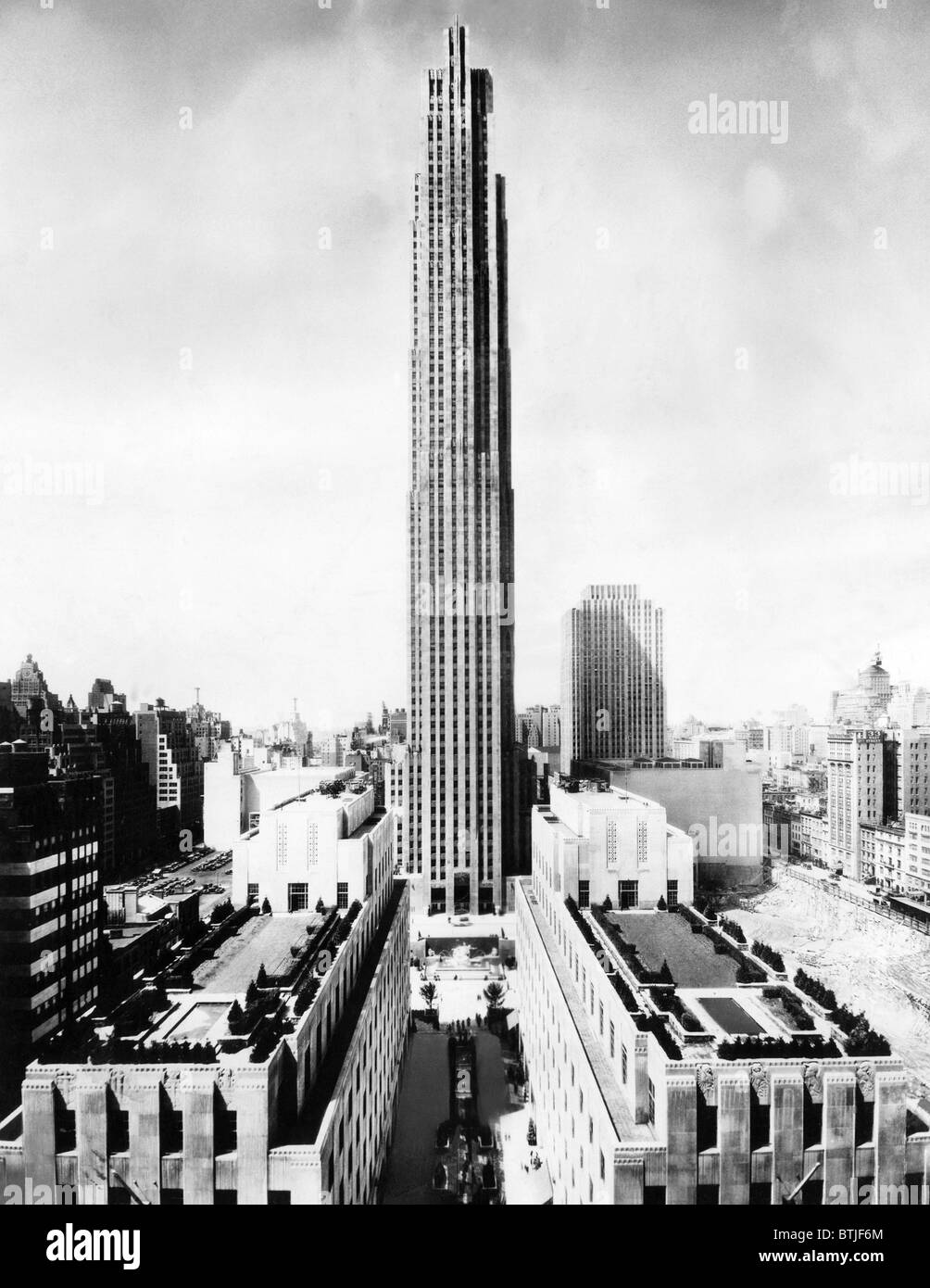 The RCA building in Rockefeller Center, New York City, circa 1970.  CSU Archives/Courtesy Everett Collection Stock Photo