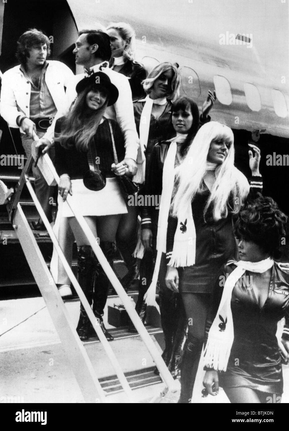 Roman Polanski, Hugh Hefner, Barbi Benton and a group of Playboy bunnies arriving in Paris, France, August 21,1970.  Courtesy CS Stock Photo