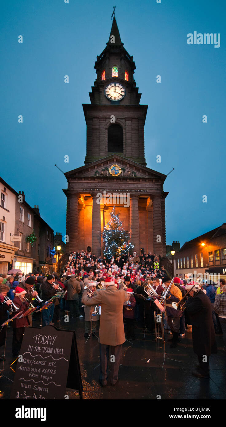 Carol singing at the Guildhall in Berwick upon Tweed, England's most northerly town, Northumberland, England, UK Stock Photo