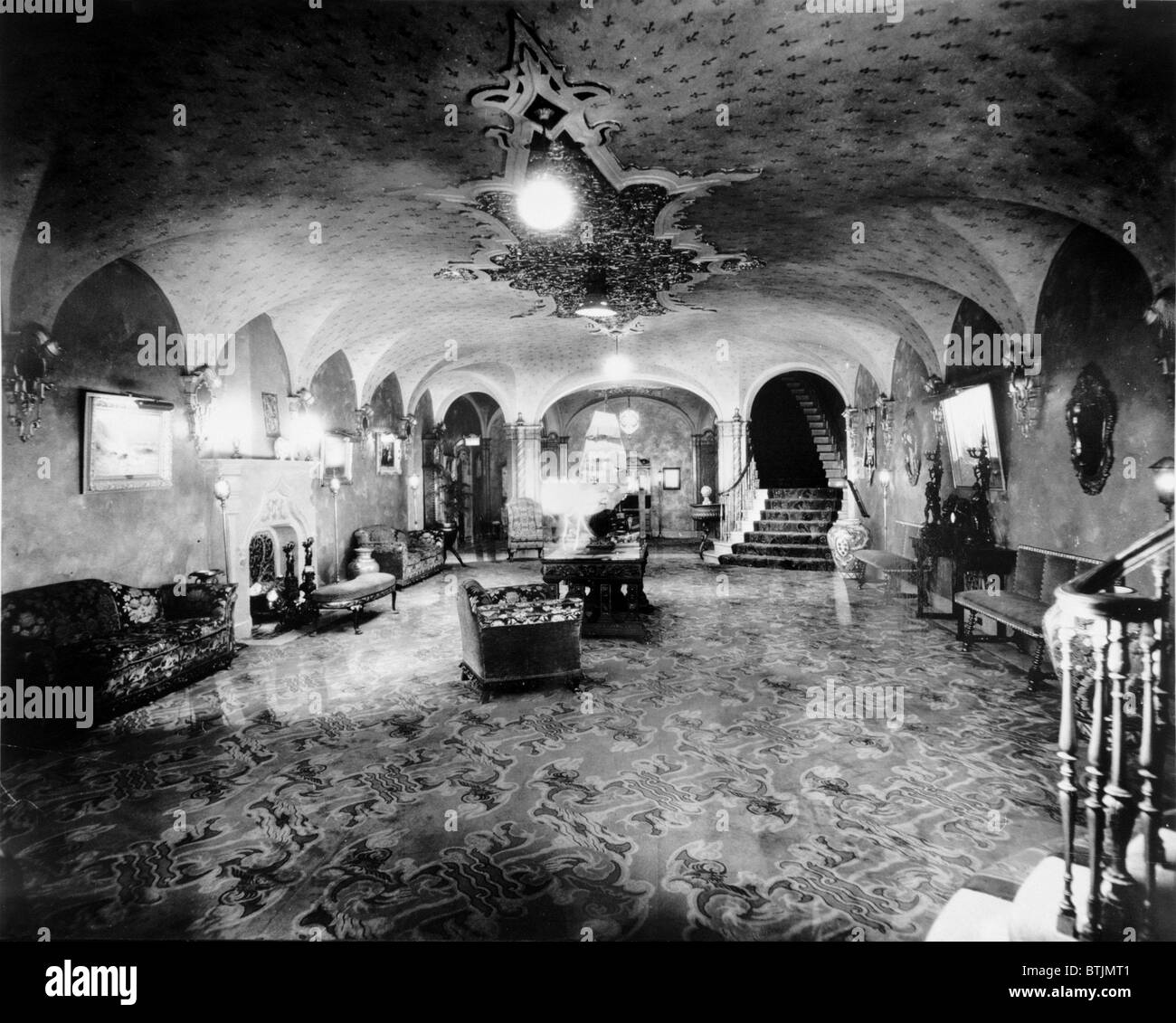 Loew's and United Artists Ohio Theatre, interior, 39 East