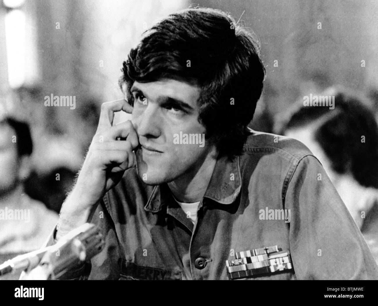 John Kerry, a director of the Vietnam Veterans Against the war, tetifies before the Foreign Relations committee, 4/22/1971 Stock Photo