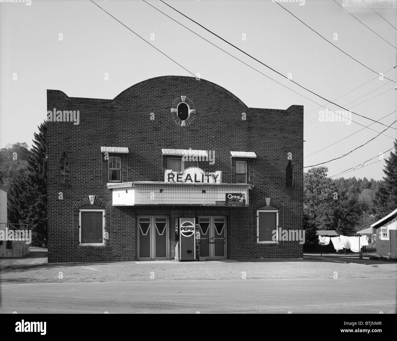 1980s movie theaters Black and White Stock Photos & Images Alamy