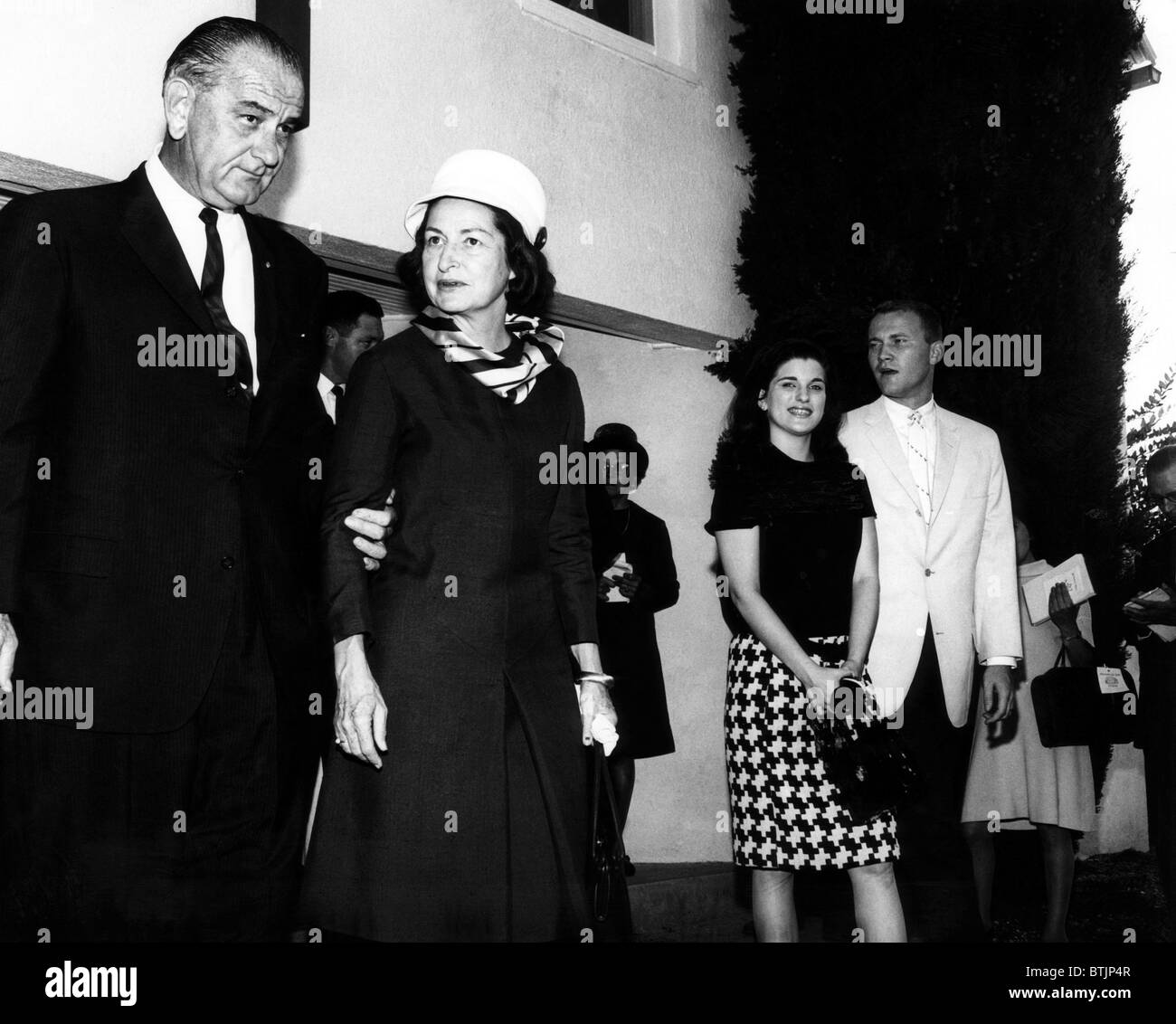 President and Mrs Johnson Johnson, leave church along with her daughter Luci and her husband Pat Nugent. October 9, 1966. Courte Stock Photo